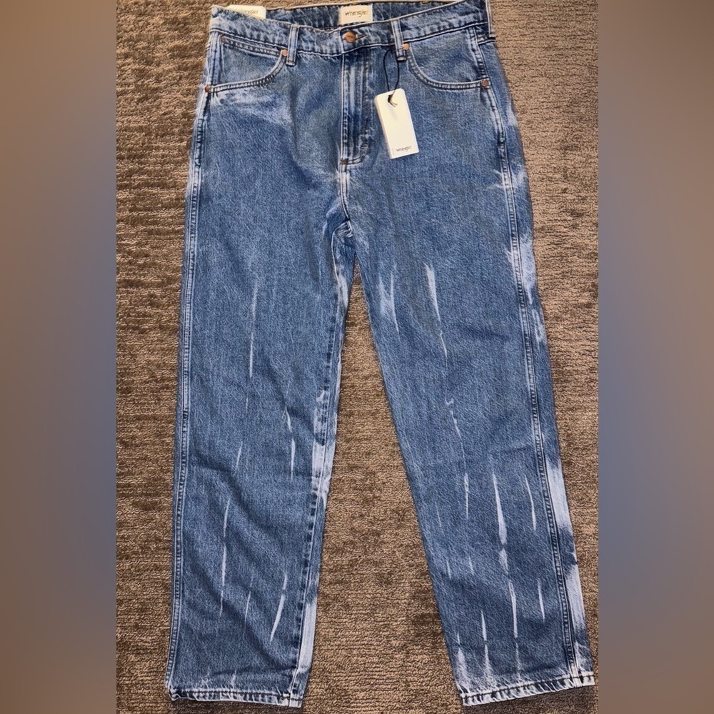 WRANGLER LOOSE FIT MENS JEANS SIZE 32 x 34 BLEACHED COWBOY WEST ANTHROPOLOGIE